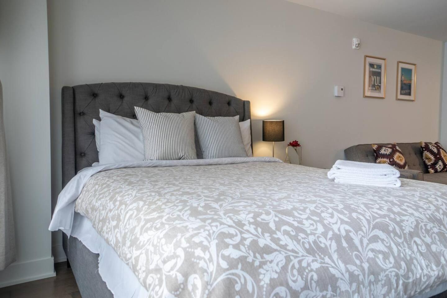 Rozenhaus Montreal Hotel Ngoại thất bức ảnh