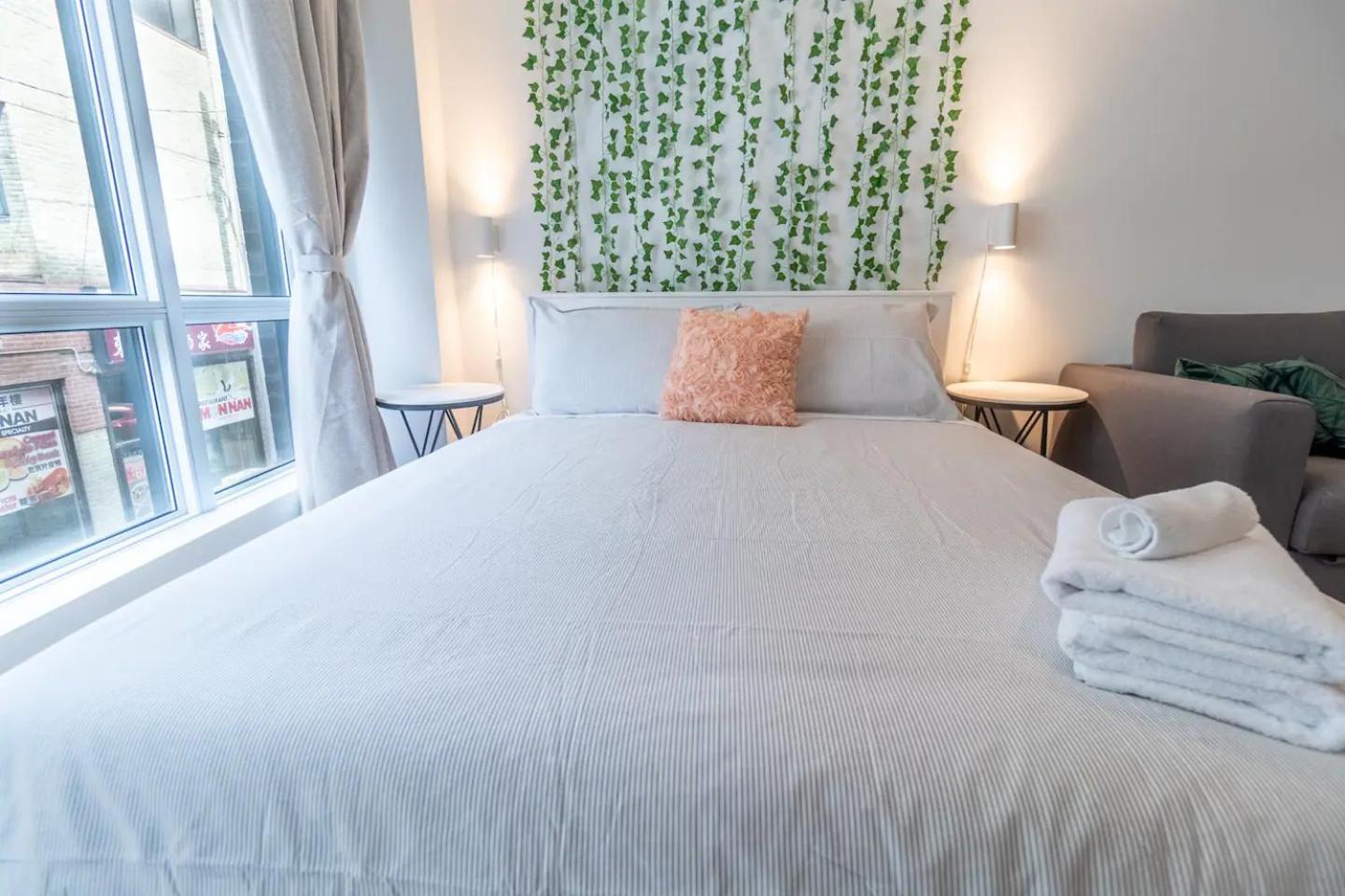 Rozenhaus Montreal Hotel Phòng bức ảnh