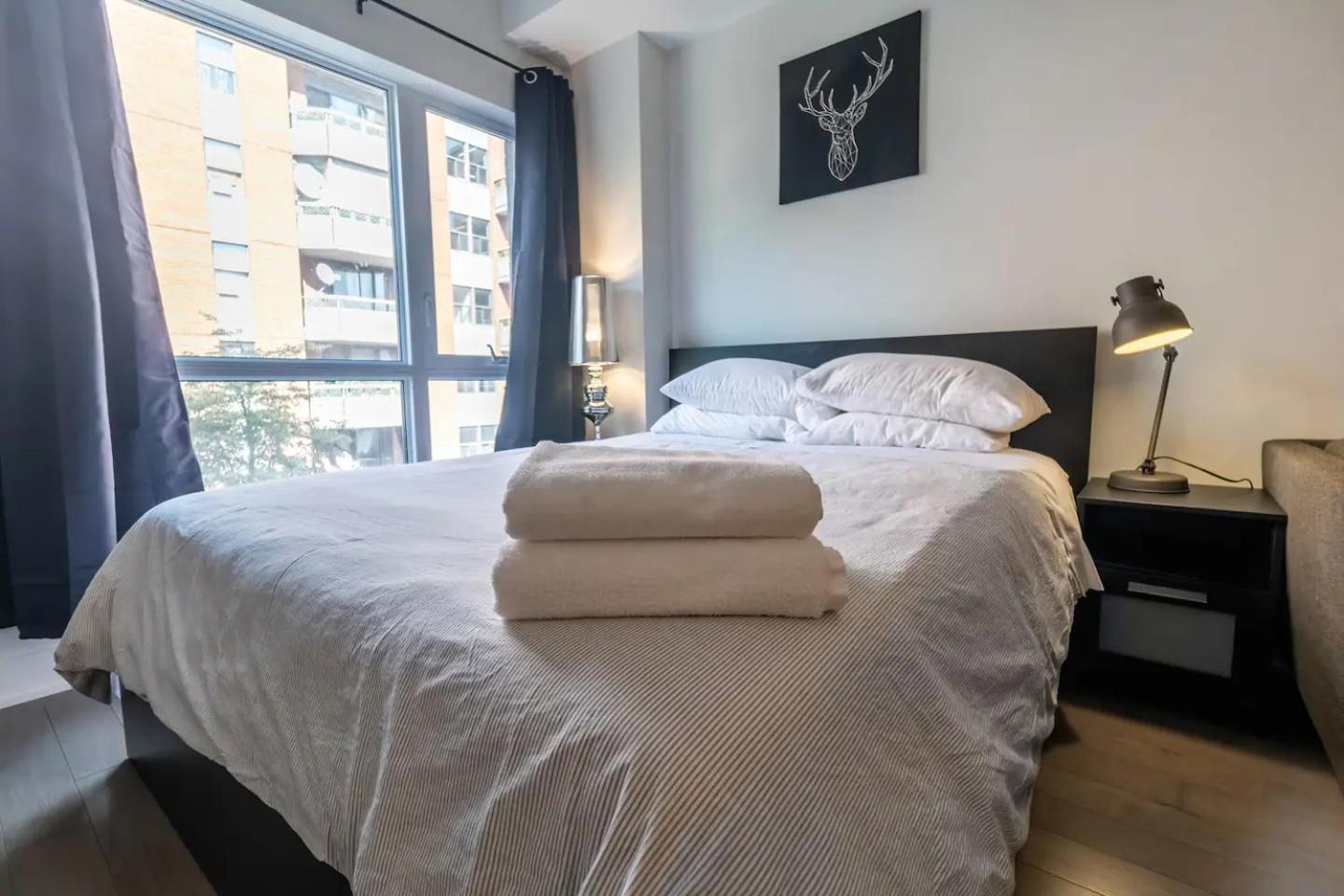 Rozenhaus Montreal Hotel Ngoại thất bức ảnh