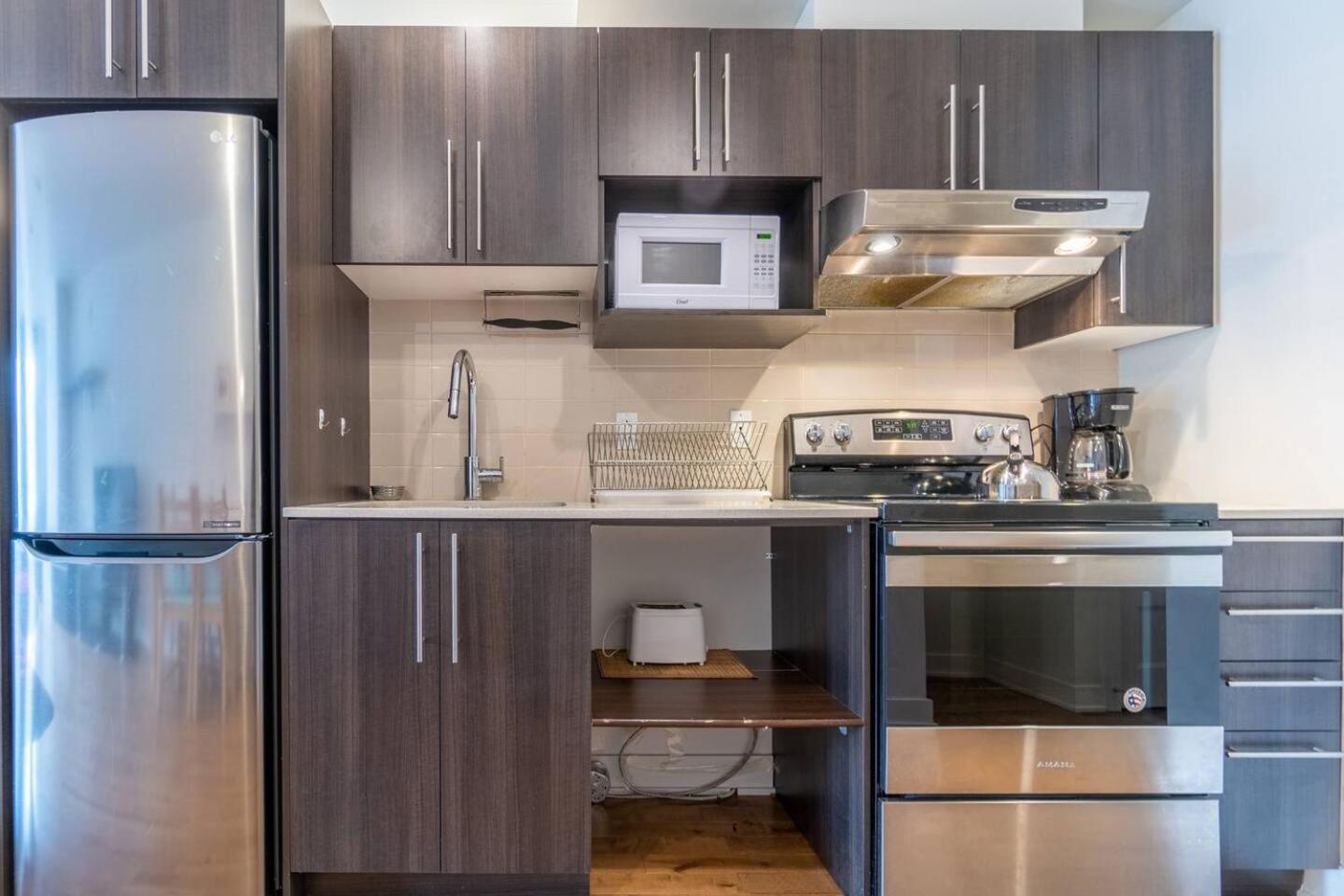 Rozenhaus Montreal Hotel Ngoại thất bức ảnh
