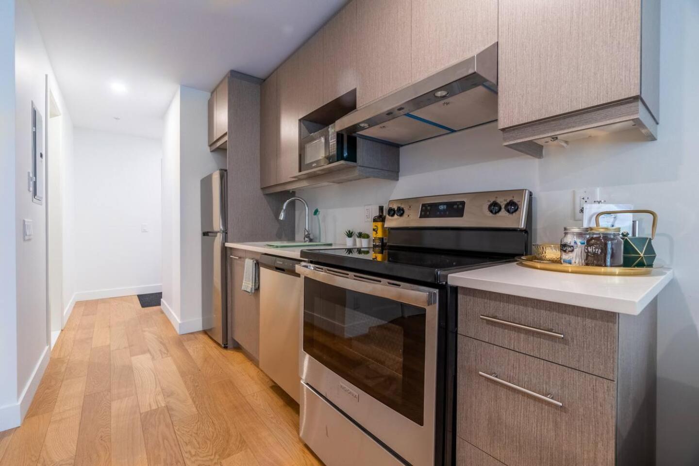 Rozenhaus Montreal Hotel Ngoại thất bức ảnh